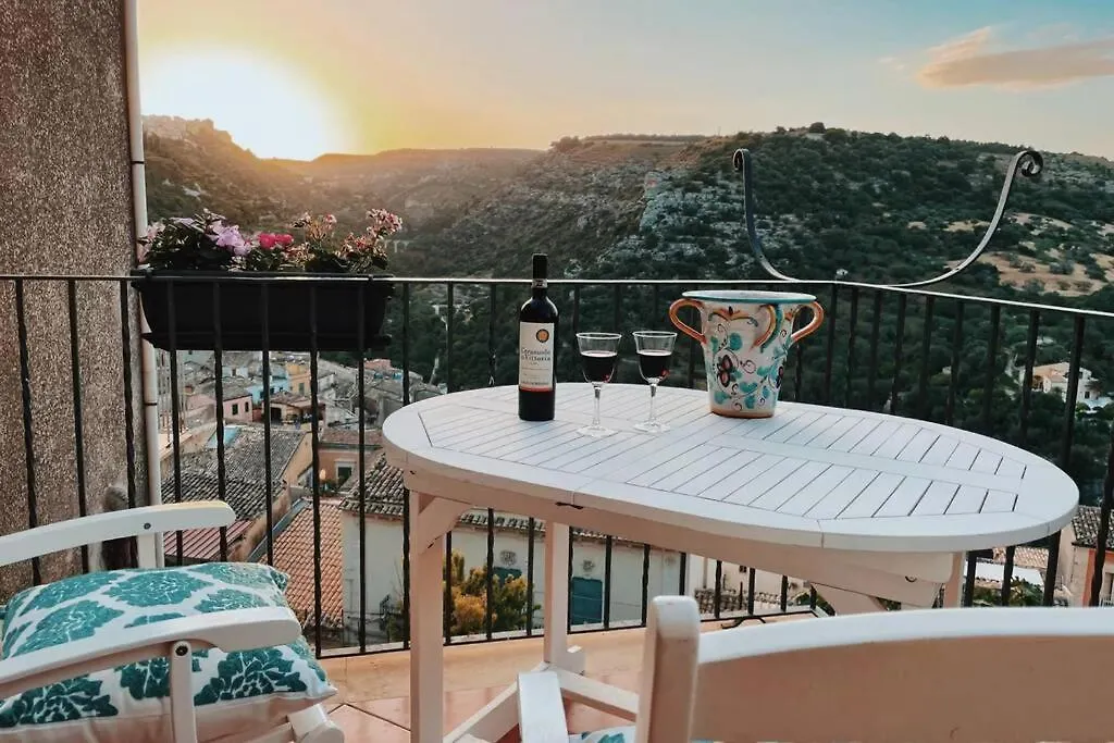 Le Nicchie Su Ibla Villa Ragusa