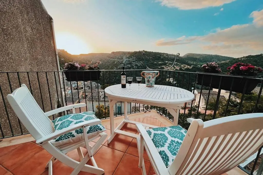 Le Nicchie Su Ibla Villa Ragusa